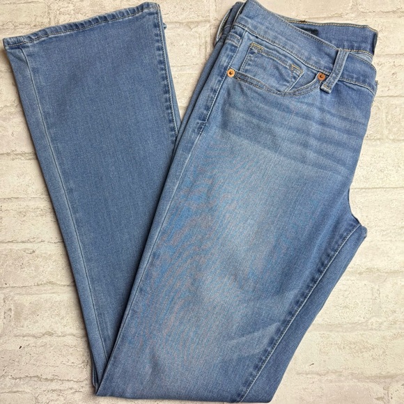 Lucky Brand Blue Charlie Baby Bootcut Blue Jeans 8 - Picture 1 of 13